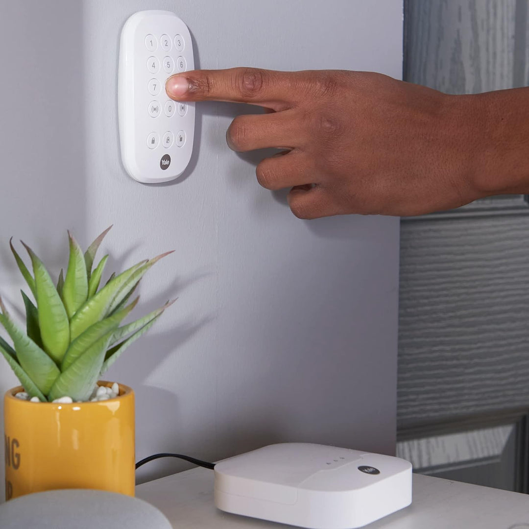 Yale Sync Alarm Tastenfeld (AC-KP) - Sync Smart Home Alarm - 200m Reichweite - Funktioniert mit Alex