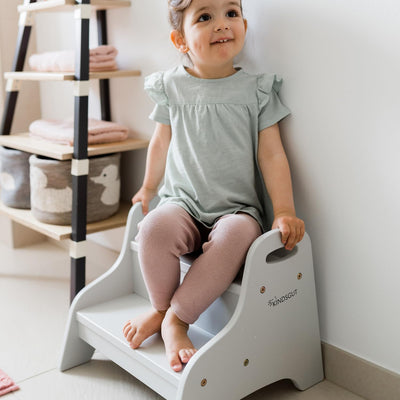 Kindsgut Holztritt, Tritt-Hocker mit 2 Stufen ideal für Kinder, dezente Farben und hochwertige Quali