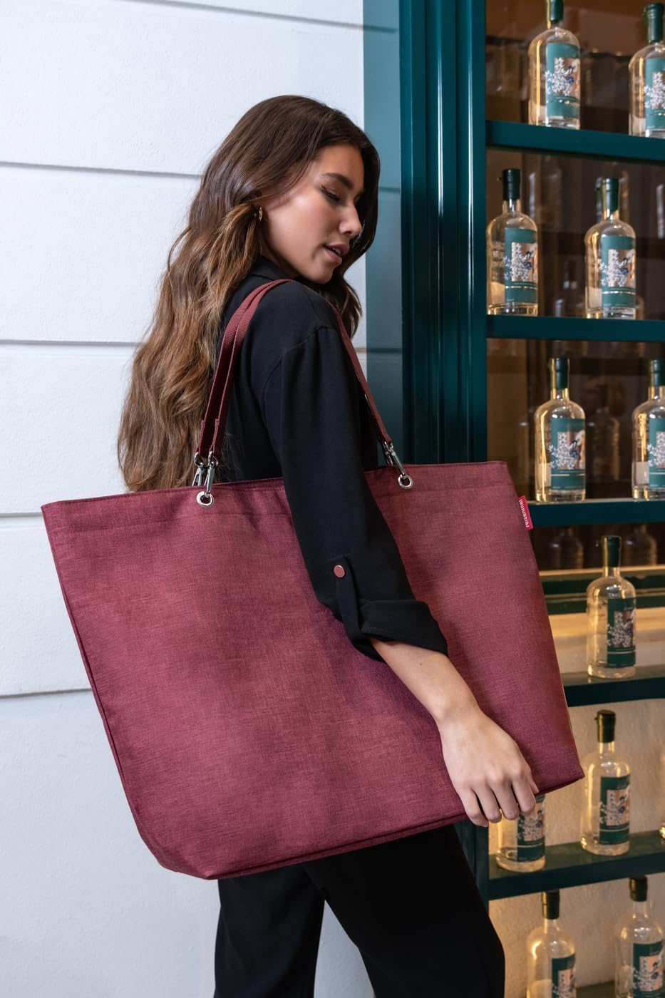 reisenthel shopper XL – Geräumige Shopping Bag und edle Handtasche in einem – Aus wasserabweisendem