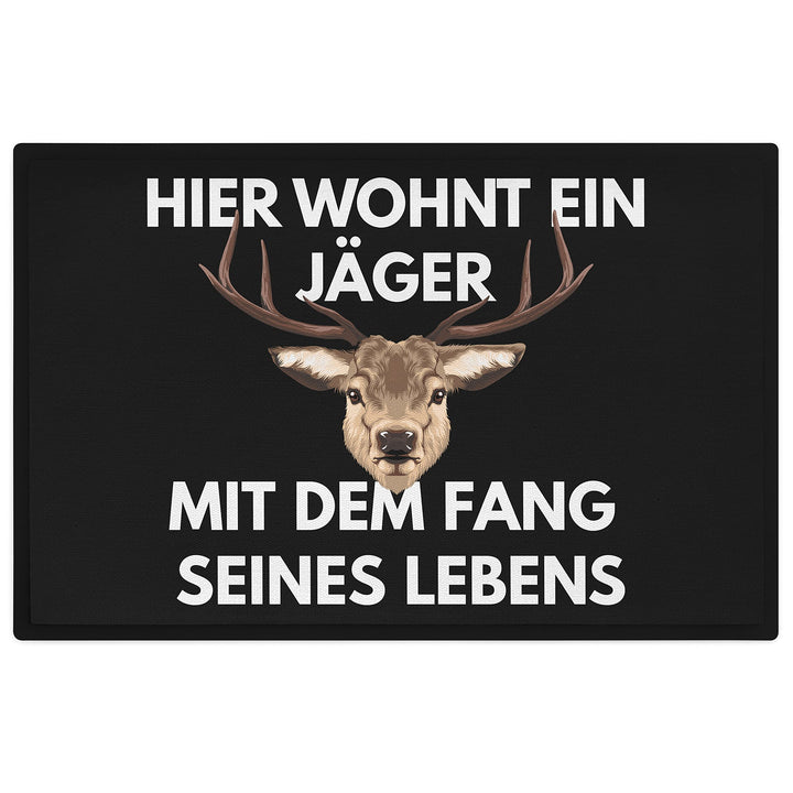 Trendation - Hier Wohnt EIN Jäger Fussmatte Geschenk für Jäger Lustiger Spruch Frundin Fussmatte 60x