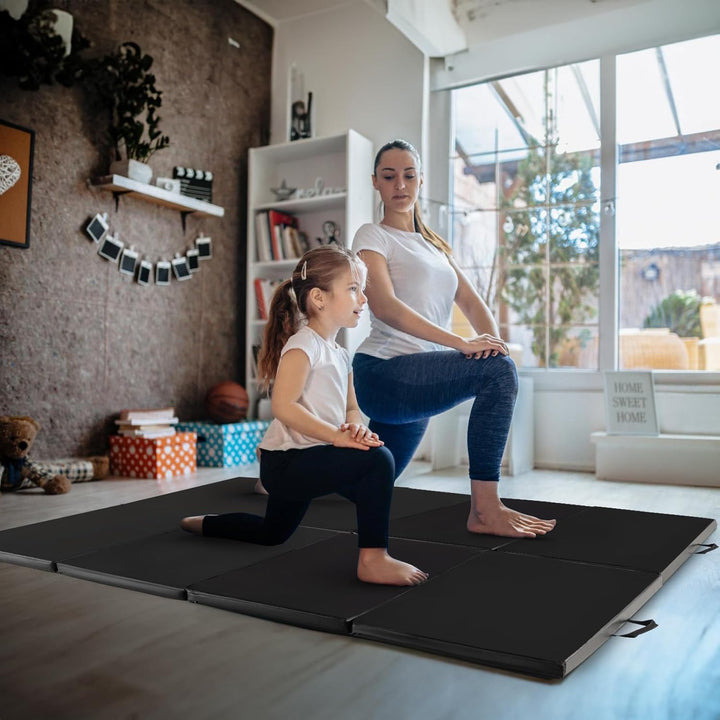 GYMAX Gymnastikmatte klappbar, rutschfeste & reissfeste Weichbodenmatte mit Kunstleder-Bezug & 2 Tra