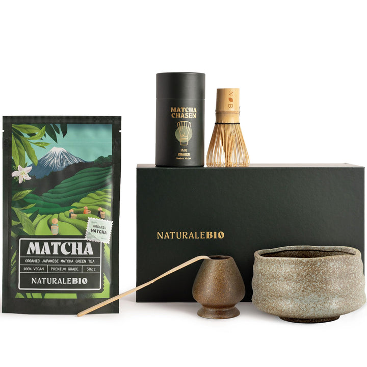 NaturaleBio Traditionelles Matcha-Set mit japanischem Matcha-Pulver in Premium-Qualität 50g, Bambusb