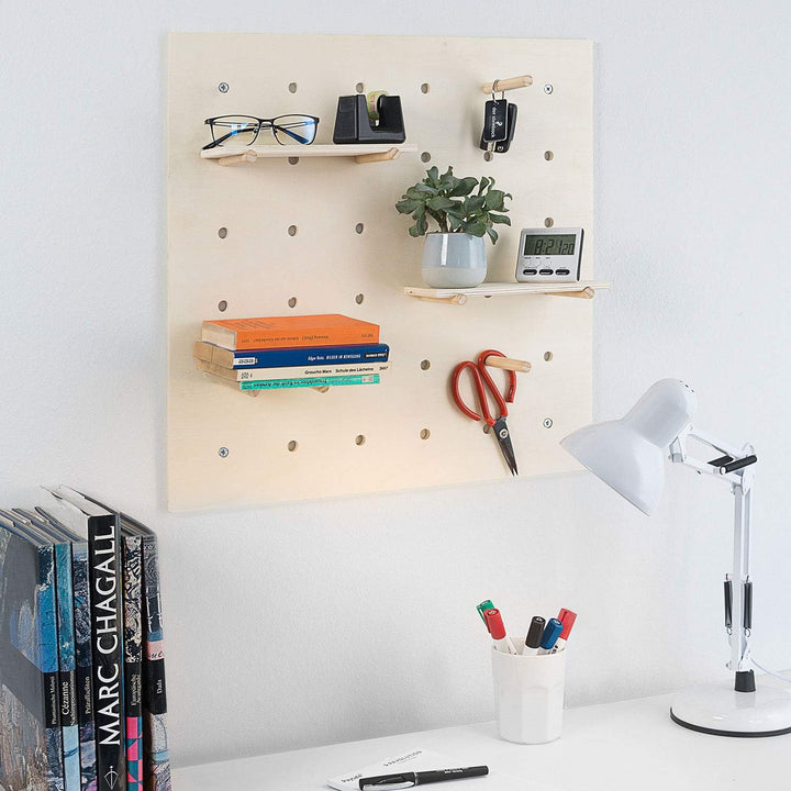 Pegboard Wandregal aus Holz Kreatives Stecktafel Ordnungssystem inkl. Zubehör Werkzeugwand 58 x 58 c