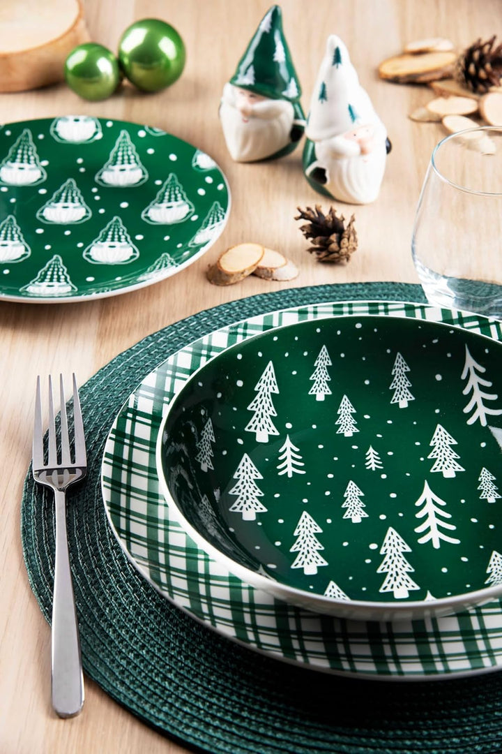 Excelsa Green Winter Porzellanteller-Service, 18-teilig, Grün mit Weihnachtsmotiven, flache Teller 2