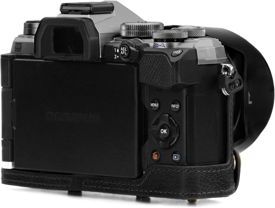 MegaGear Ever Ready MG1862 Kameratasche aus Echtleder, kompatibel mit Olympus OM-D E-M5 Mark III (14