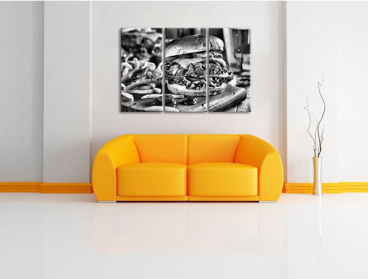 Pixxprint Saftiger Chili Cheese Burger als Leinwandbild/Grösse: 3 Teilig (120x80) cm/Wandbild/Kunstd