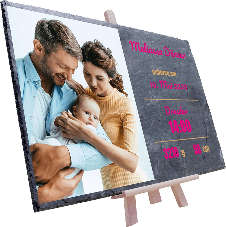 wandmotiv24 Personalisierbare Schiefertafel als Geschenk zur Geburt, 30 x 20 cm, Staffelei, Foto und