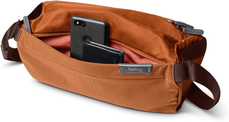 Bellroy Sling Bag Bronze, Bronze