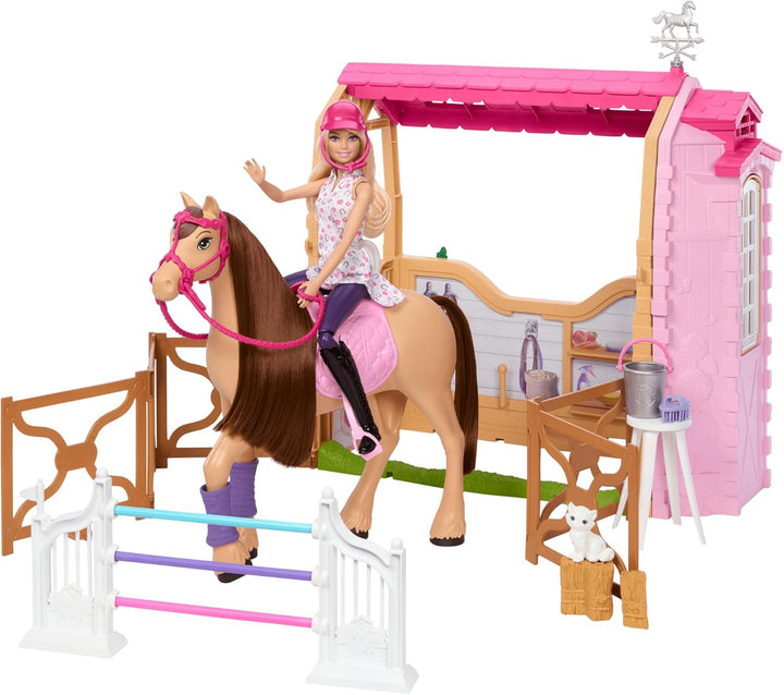 Barbie Spielzeugstall-Spielset mit Puppe, Pferd und Zubehör, mehr als 25 Teile mit 6 Spielbereichen,