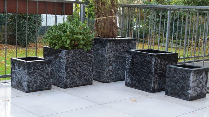 Eleganteinrichten Blumenkübel Fiberglas Stein-Optik quadratisch 30x30x30cm anthrazit grau.