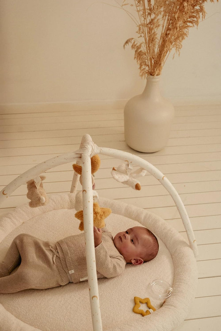 Little Dutch Krabbeldecke mit Spielbogen Activity Baby weiss - Newborn Naturals