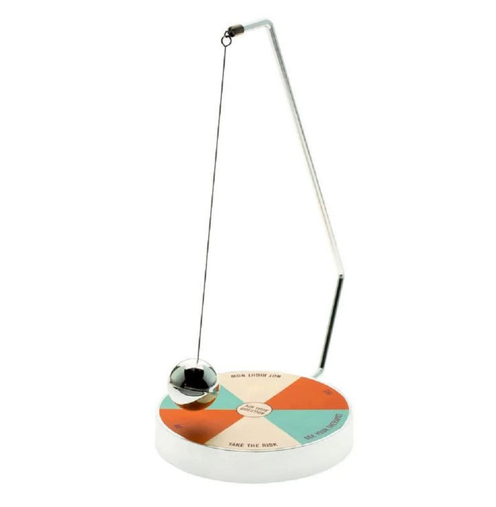Legami - Magnetischer Pendel, Decision Maker, mit 6 möglichen Antworten, 14,5 x 21,5 cm, Mehrfarbig,