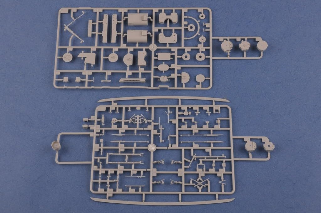 Hobby Boss 086507 French, Navy 1/350 FS Strasbourg, Small