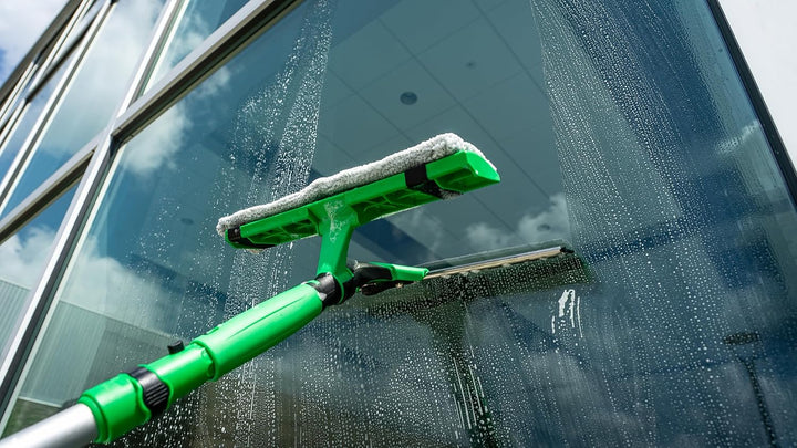 Unger VisaVersa Pro (Länge 25 cm, Fensterabzieher und Einwascher in einem, Zwei-Komponentengriff, Fe