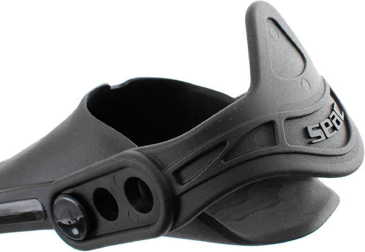 SEAC Vela Oh Kurze Flossen zum Schnorcheln und Schwimmen im Schwimmbad mit verstellbarem Riemen XS-S
