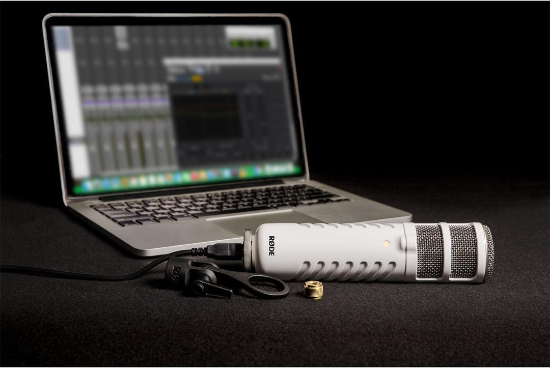 Rode Podcaster USB-Sprechermikrofon mit keepdrum MS090B Mikrofon-Spinne Schwarz