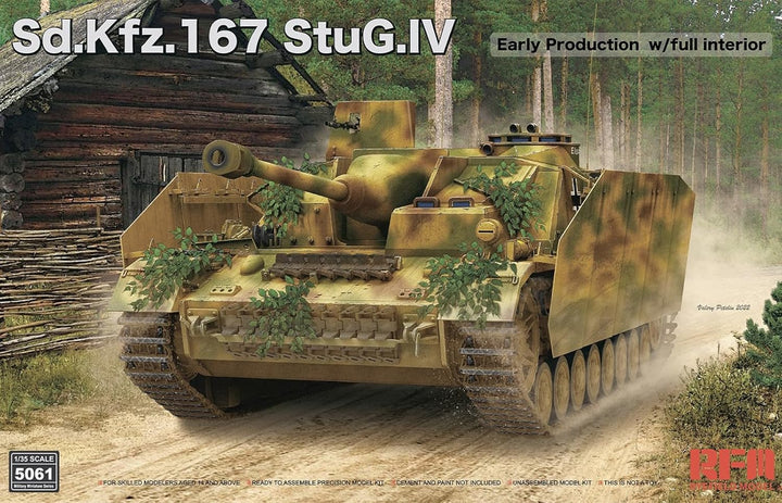 RYE FIELD MODEL 5061 Sd.Kfz.167 StuG.IV Early Production -full interior Massstab 1:35 - Modellbau