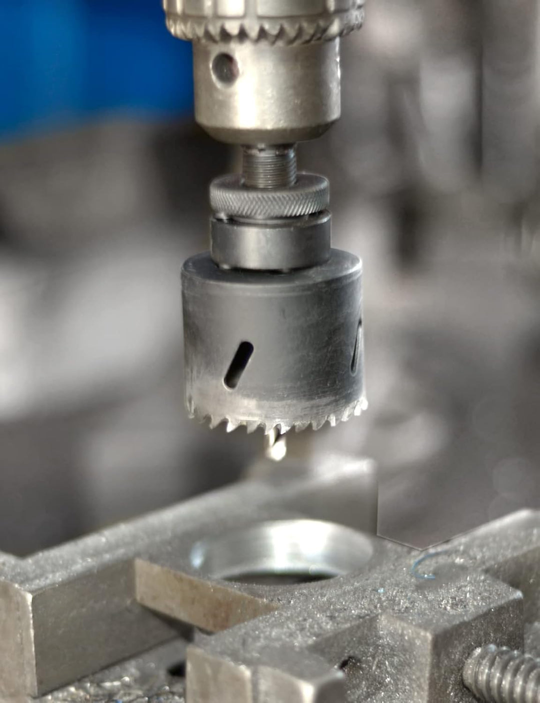 BINOTA Bi-Metall M42-Lochsäge Satz 22-68 mm, für Metall, Holz, Sperrholz, PVC, Faserplatten, Gipspla