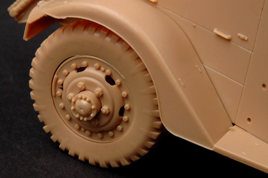 Hobby Boss 82451 Modellbausatz M3A1 Scout Car 'White' Early Version