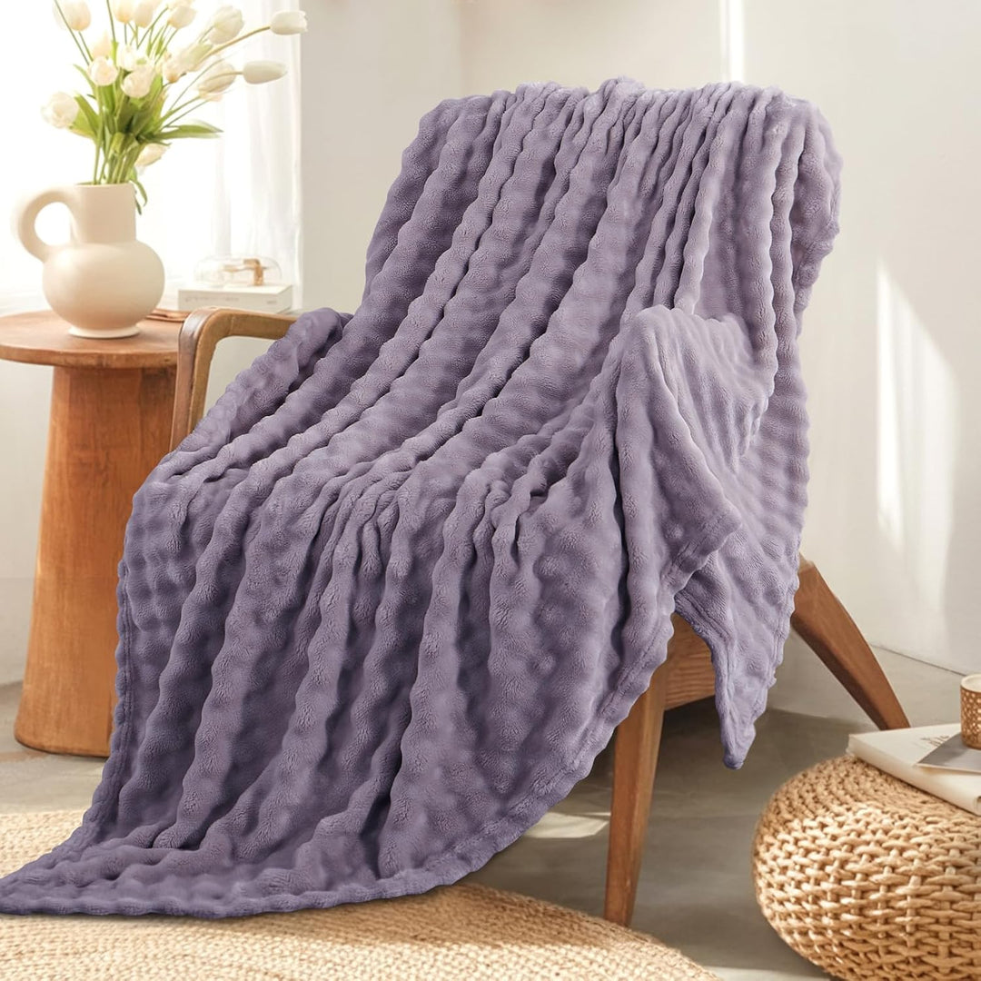 RUIKASI Bubble Decke Kuscheldecke Flauschig Violett - 150x200cm Sofadecke & Couchdecke aus Plüsch, W