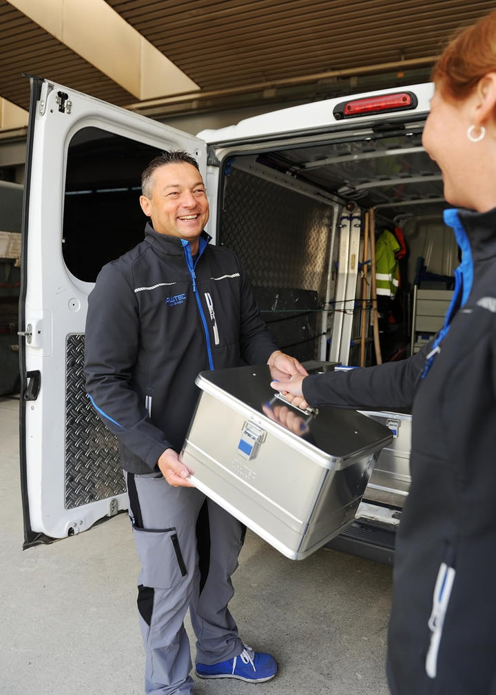 ALUTEC Aluminiumbox Comfort 140 (Inhalt 140 l, Innenmasse (LxBxH) 870 X 460 X 350 mm, Staub-/spritzw