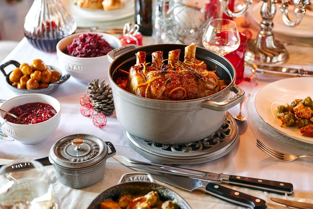 STAUB Gusseisen Bräter/Cocotte, Rund 34 cm, 12,6 L, graphitgrau 34 cm Zitronen-Gelb, 34 cm Zitronen-