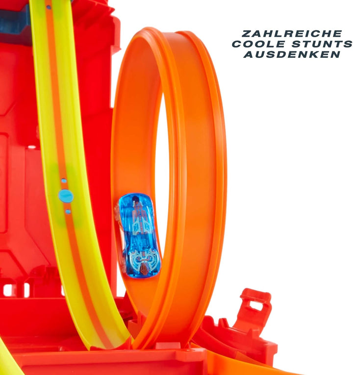 Hot Wheels Autorennbahn Benzinkanister, Stunt-und Rennaction für Spielzeugautos, mit Looping Track,