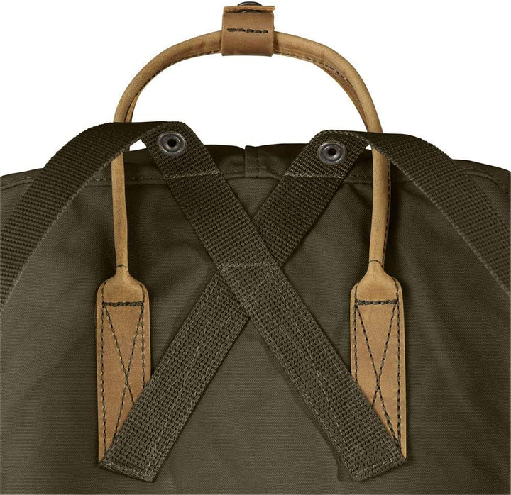 Fjällräven , schwarz(black (550)), Gr. 15, 38 x 27 x 13 cm, 16 L