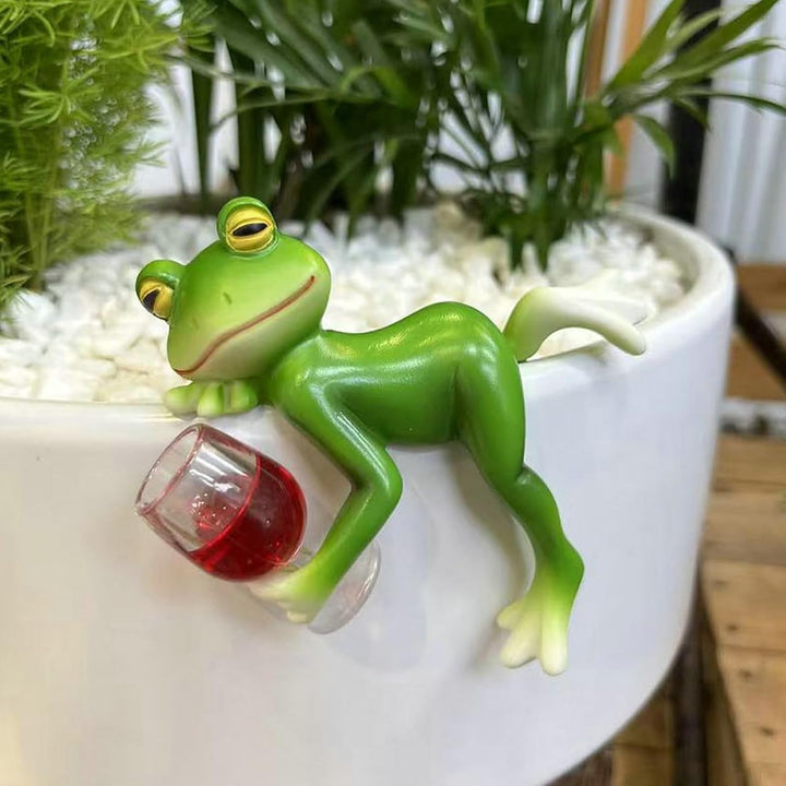DZAY 3 Stück Blumentopf Hänger Frösche Deko Figuren mit Weinglas,Frosch Deko Frösche Tiere Harz Stat