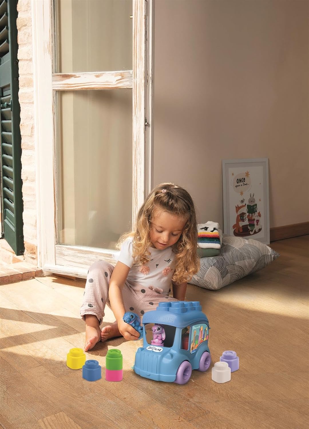 Clementoni Clemmy Disney Stitch Bus - Sensorik-Spielzeug mit weichen Blöcken & Zwei Figuren von Stit