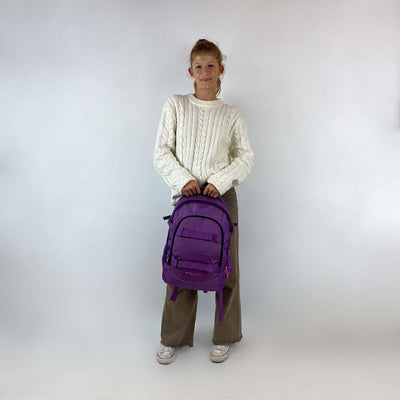 Walker 42041-053 - Schulrucksack Fame 2.0 "Uni Plum" mit 2 Fächern, Vorderfach mit Organizer, Seiten