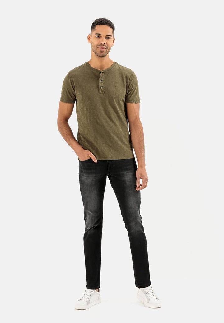 camel active Herren Kurzarm Henley T-Shirt mit Knopfleiste, Dunkel Oliv