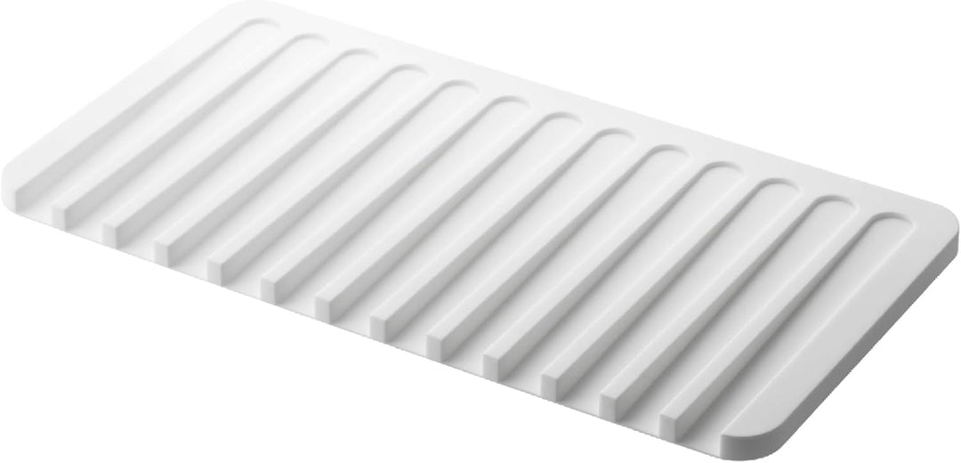 Yamazaki 7445 FLOW Abtropfmatte aus Silikon, weiss, Silikon, minimalistisch, 38 x 20 x 1.2 cm, Weiss