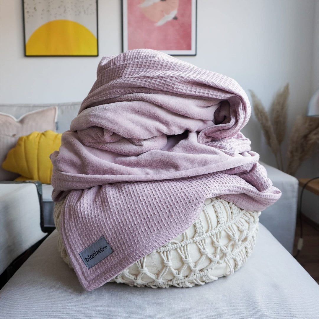blanketino Cuddly Warm Sofa Blanket 145 x 210 cm Extra Soft Wellness Fleece and Cotton Made in Germa