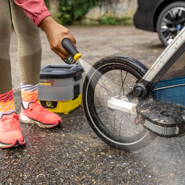 Kärcher Mobile Outdoor Cleaner OC 4, Fördermenge: 2 l/min, Gewicht: 3,1 kg, Wassertank: 8 l, Lithium