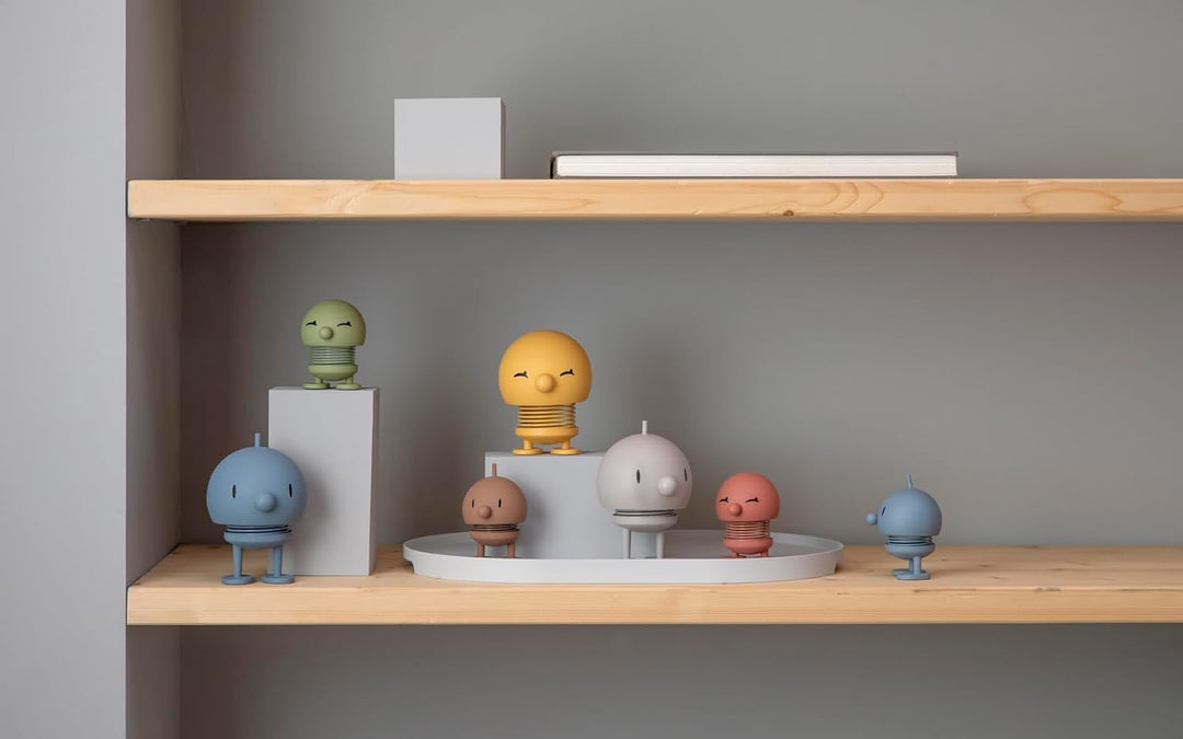 Hoptimist Soft Bumble Wackelfigur & Glücksbringer, Skandinavische Deko Figuren für Wohnzimmer, Schre