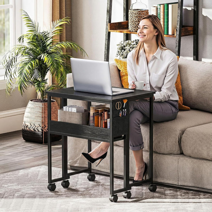HOMCOM Klapptisch mit Ablagefach und Tasche, 63 cm Faltbarer Computertisch für kleine Räume, platzsp
