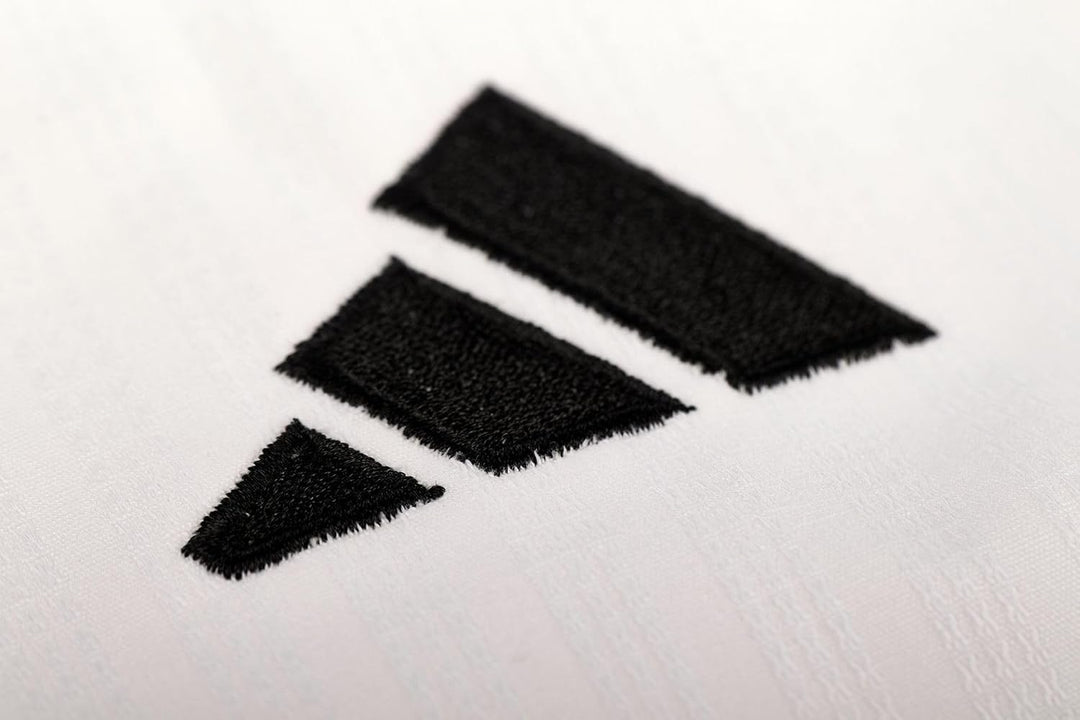 adidas Taekwondoanzug Champ II | Dobok mit neuem WT Logo | für Kinder und Erwachsene | Leicht und at