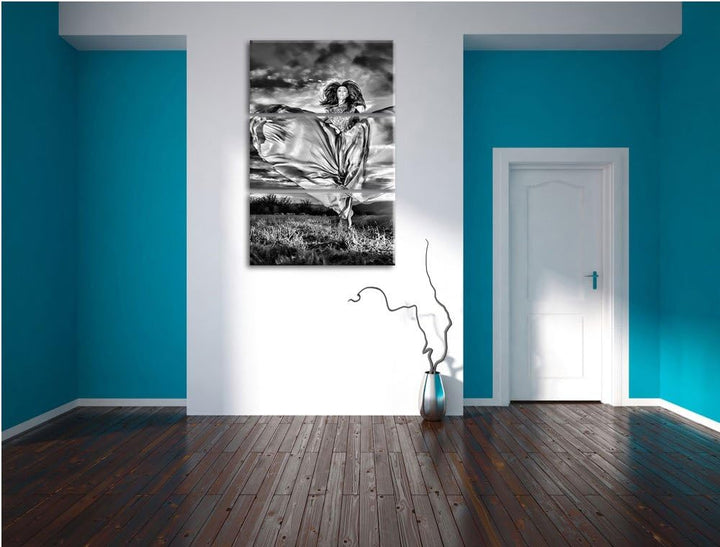 Pixxprint Frau mit Kleid bei Sonnenuntergang als Leinwandbild/Grösse: 3 Teilig (120x80) cm/Wandbild/