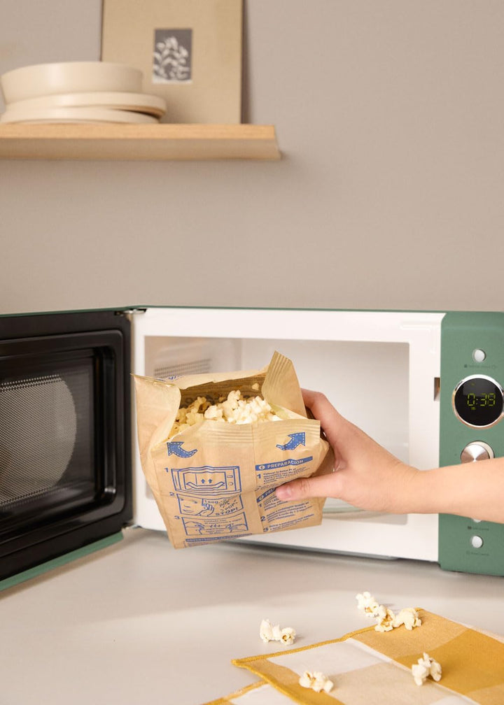 CREATE/MICROWAVE RETRO/Digitale Mikrowelle mit Grillfunktion Salbeigrün/Retro-Stil, 20L Fassungsverm