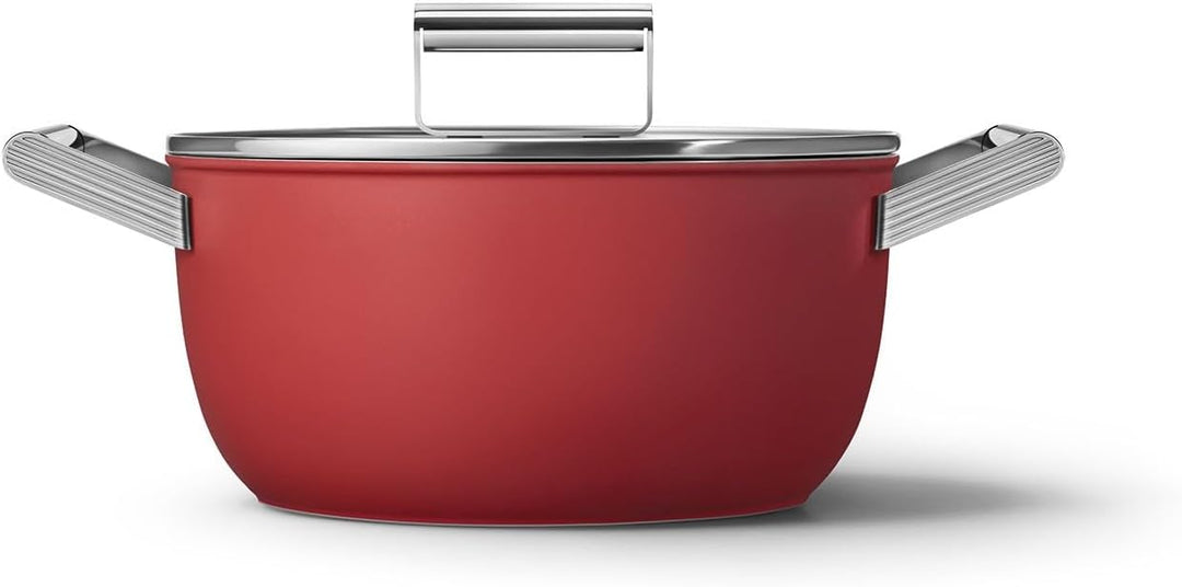 Smeg CKFC2411RDM Kasserolle mit Deckel, 24 cm, Rot 24 cm Durchmesser Rot, 24 cm Durchmesser Rot
