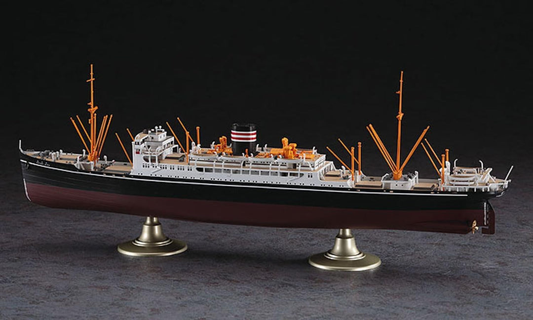Hasegawa Z28-1/350 N.Y.K. Line Hikawamaru