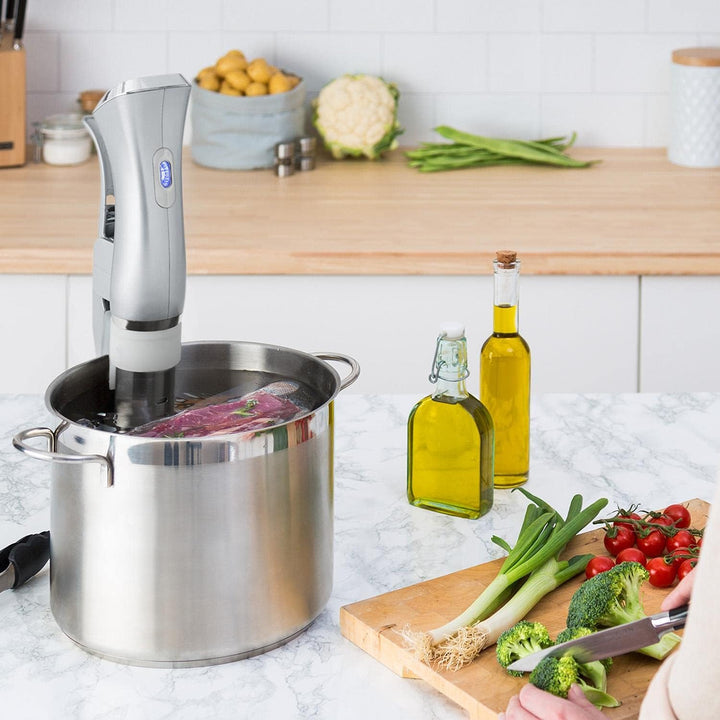 Klarstein Quickstick- Sous-Vide Garer, Präzisionskochtopf, Schongarer, 1300 Watt, Timerfunktion, 3D