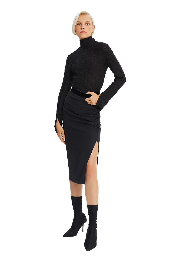 TRENDYOL Damen Schwarzer Verformter Tipp Detaillierter Rock Skirt Contemporary 36 Schwarz, 36 Schwar