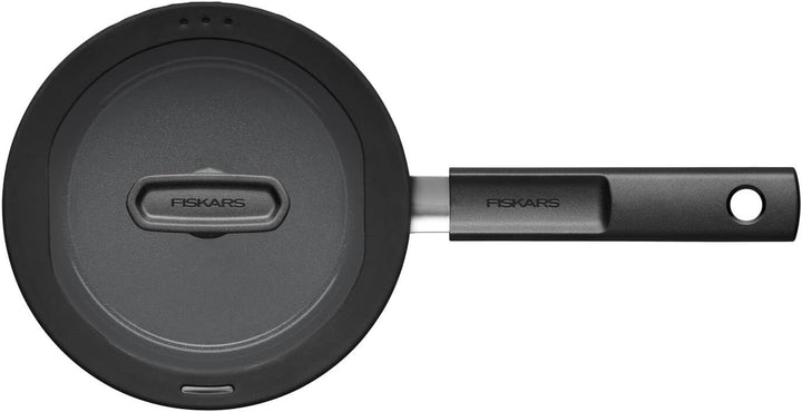 Fiskars Stieltopf mit Deckel, Hard Face, Durchmesser 18 cm, Füllmenge: 1,8 Liter, Für alle Kochfelde