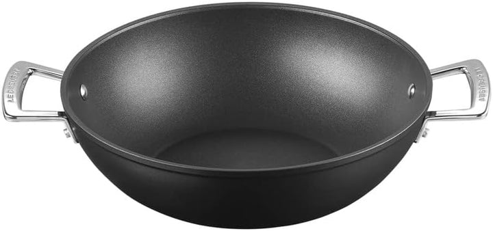 Le Creuset Aluminium-Antihaft Wok, Ø 28 cm, PFOA-frei, Für alle Herdarten inkl. Induktion geeignet,