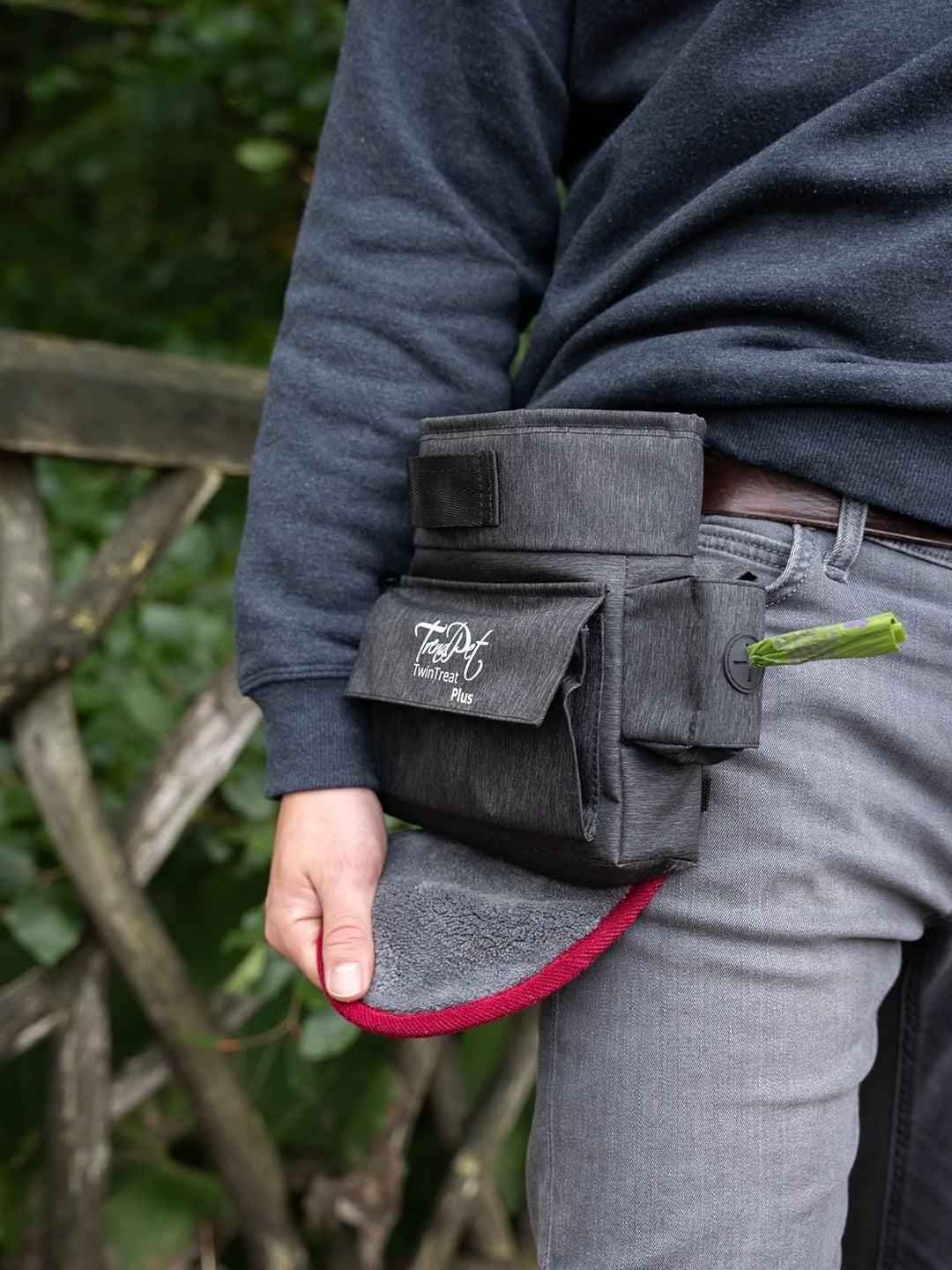 TrendPet TwinTreat Plus Leckerchentasche, Leckerli Beutel mit 2 getrennten Leckerlifächern, Gassitas