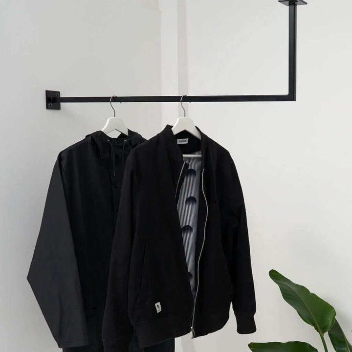 Industrielle Garderobenstange - SIMPLE HANGIN' | Kleiderstange zur Wand- & Deckenmontage | Pulverbes