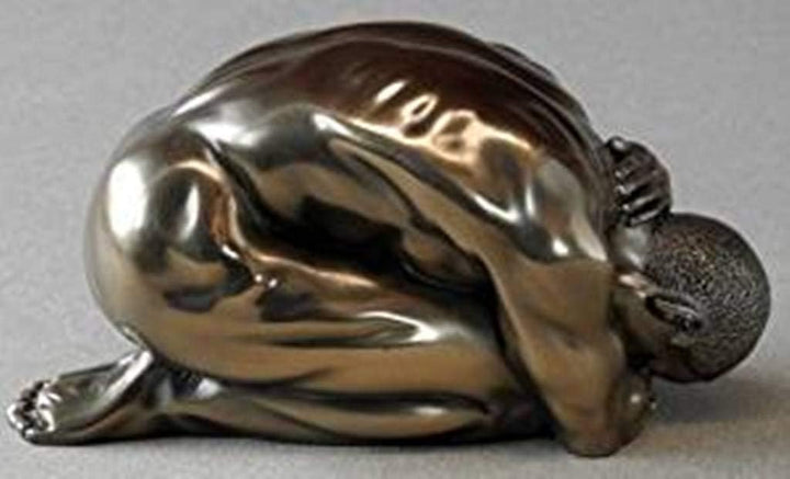 Body Talk Skulptur Akt - Mann, kauernd - #71751