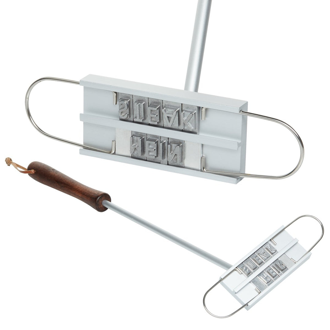 Geschenke 24 Grillbrandeisen mit Wechselbuchstaben zum Grillen | Perfektes Grill Zubehör | Mitbrings